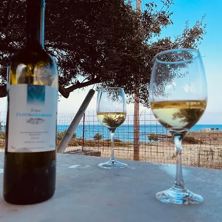 Anevalousa House Feriehus *