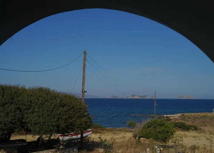 בית נופש Anevalousa House Moutsoúna