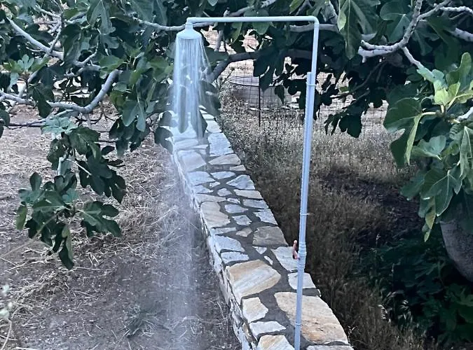 בית נופש Anevalousa House *