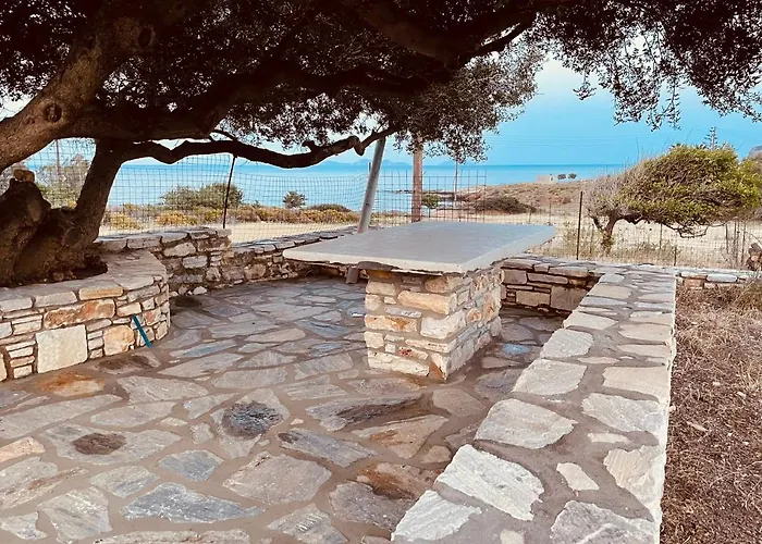 בית נופש Anevalousa House *