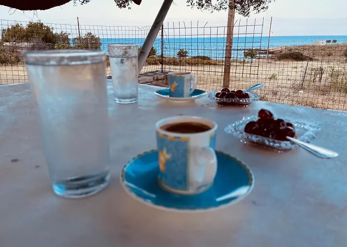 בית נופש Anevalousa House