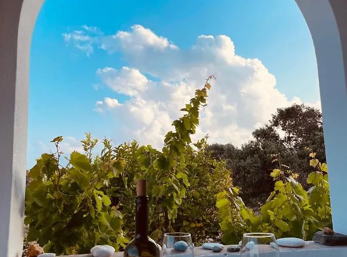 בית נופש Anevalousa House