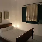 Anevalousa House Holiday home Moutsouna