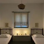 Anevalousa House