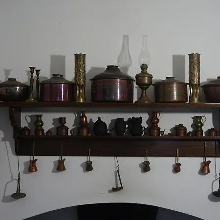 בית נופש Anevalousa House *