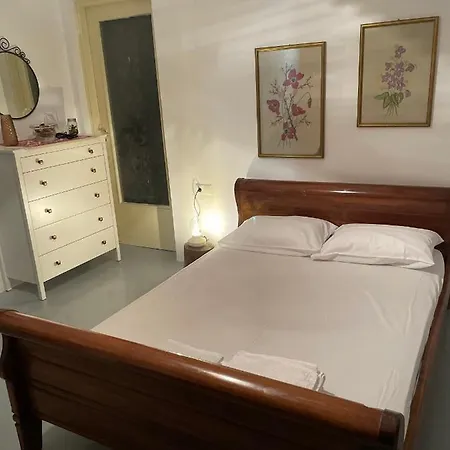 Anevalousa House בית נופש Moutsoúna